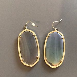 Iridescent grey Danielle Kendra Scott earrings